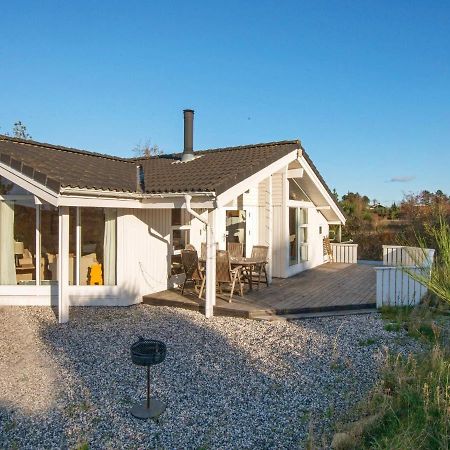6 Person Holiday Home In Knebel Ørby エクステリア 写真